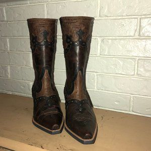 Ladie's Ariat Boots